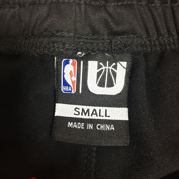 NBA Chicago Bulls Warm Up Track Pants Black/Red Elastic & Draw String   S - Picture 5 of 6